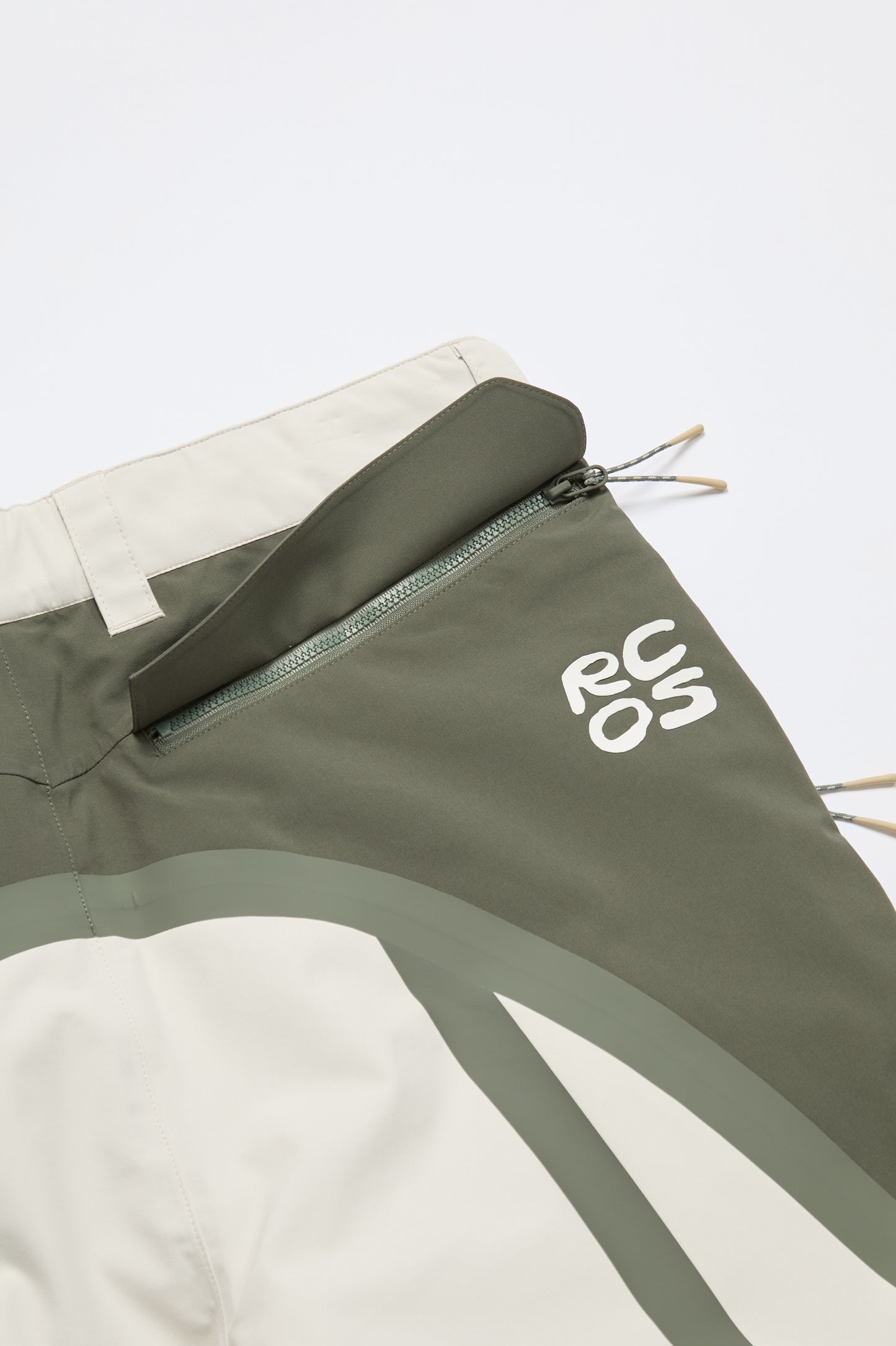 Taped Seam Nylon Shell Pant in Green & White