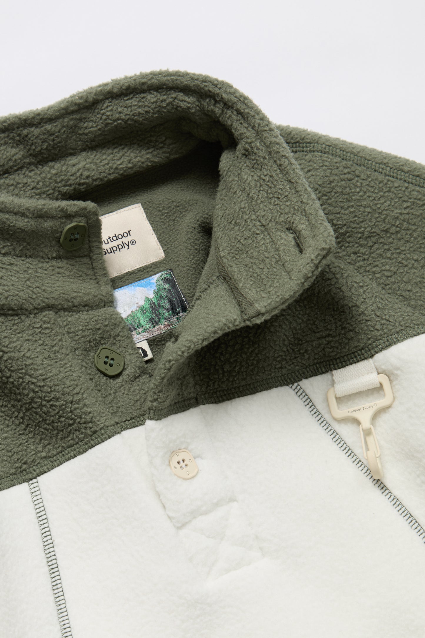 Sherpa Fleece Collared Pullover in Green & White