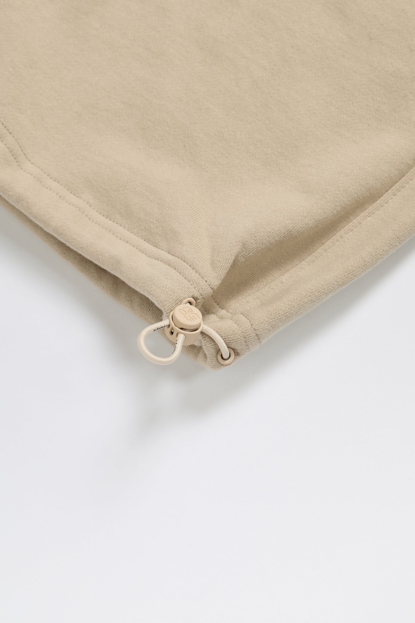Arrows Sweatpant in Khaki