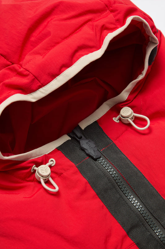 Hooded Puffer Jacket in Red