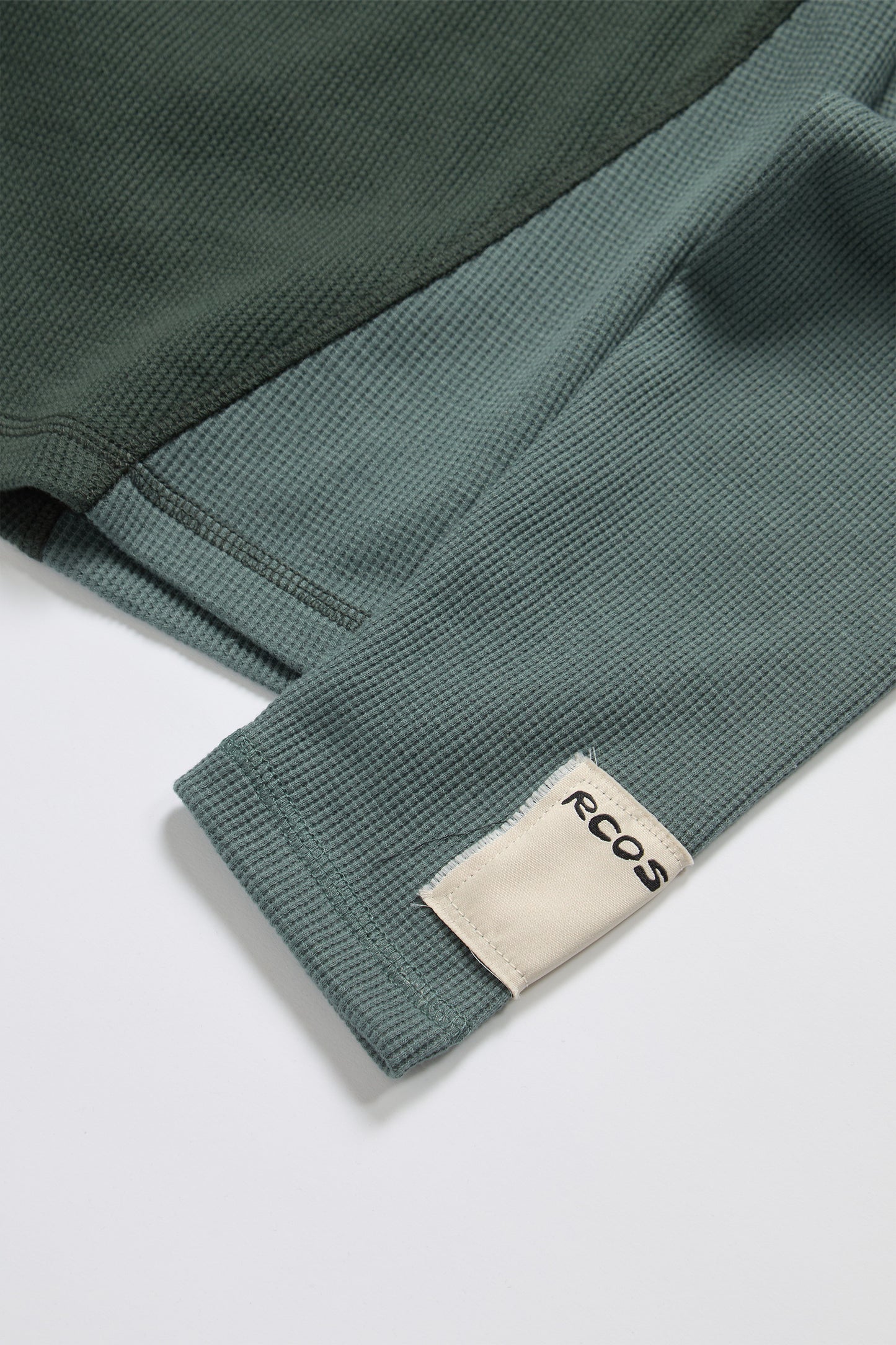 Zip Pocket Waffle Knit Shirt in Green