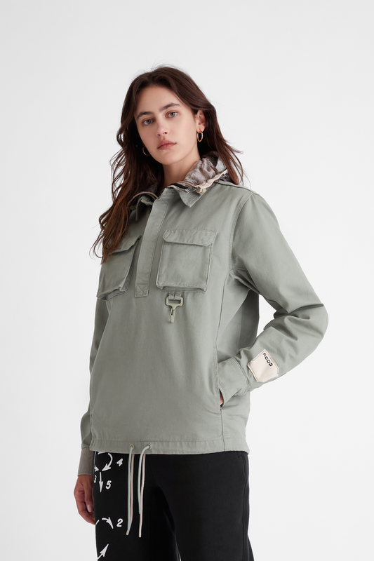 Cotton Cargo Pullover Shirt in Sage Green