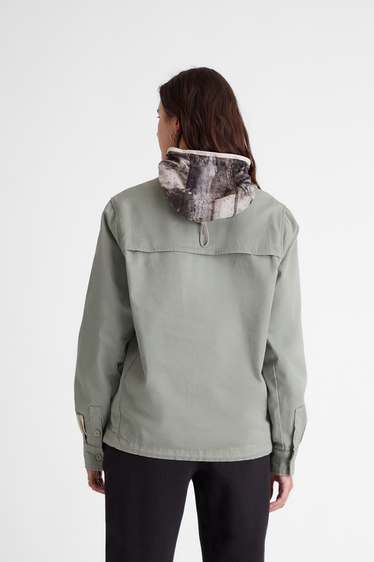 Cotton Cargo Pullover Shirt in Sage Green