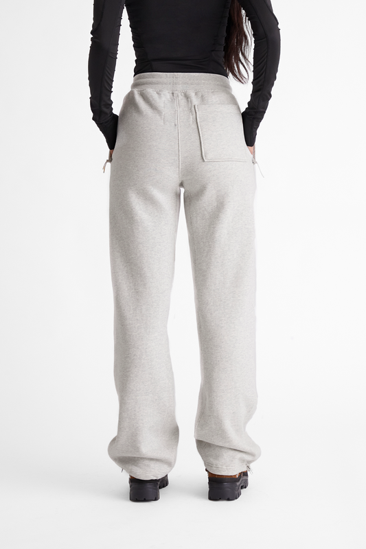 Outdoor Supply Sweatpant in Heather Grey