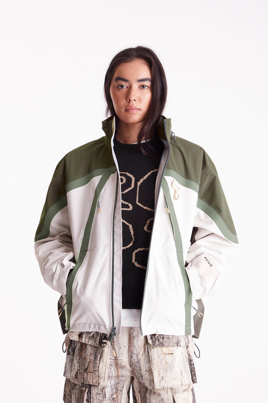 Taped Seam Nylon Shell Jacket in Green & White