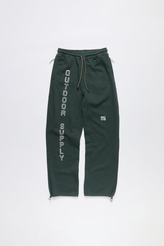 Outdoor Supply Sweatpant in Forest Green