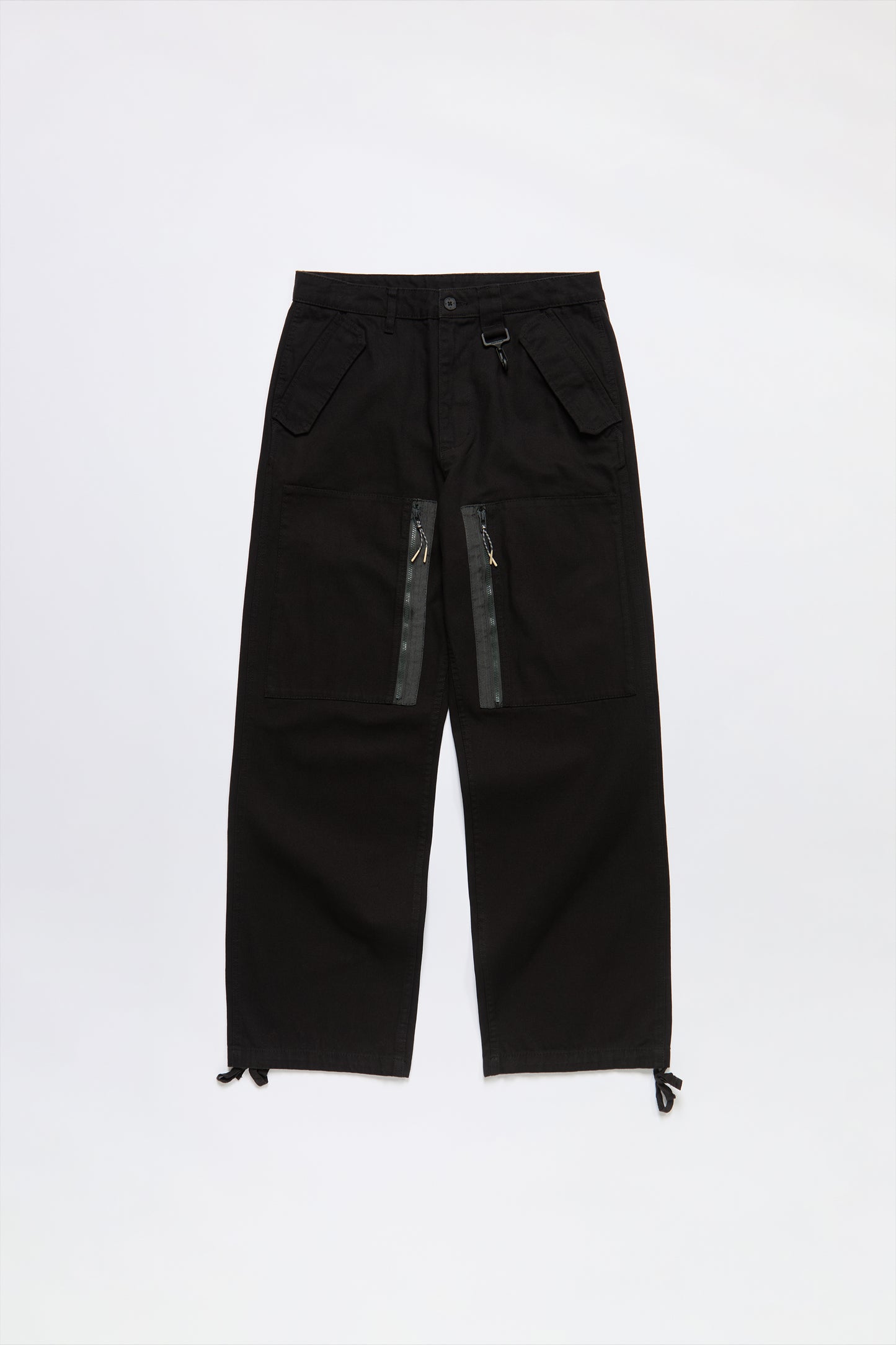 Zip Pocket Cargo Pant in Black