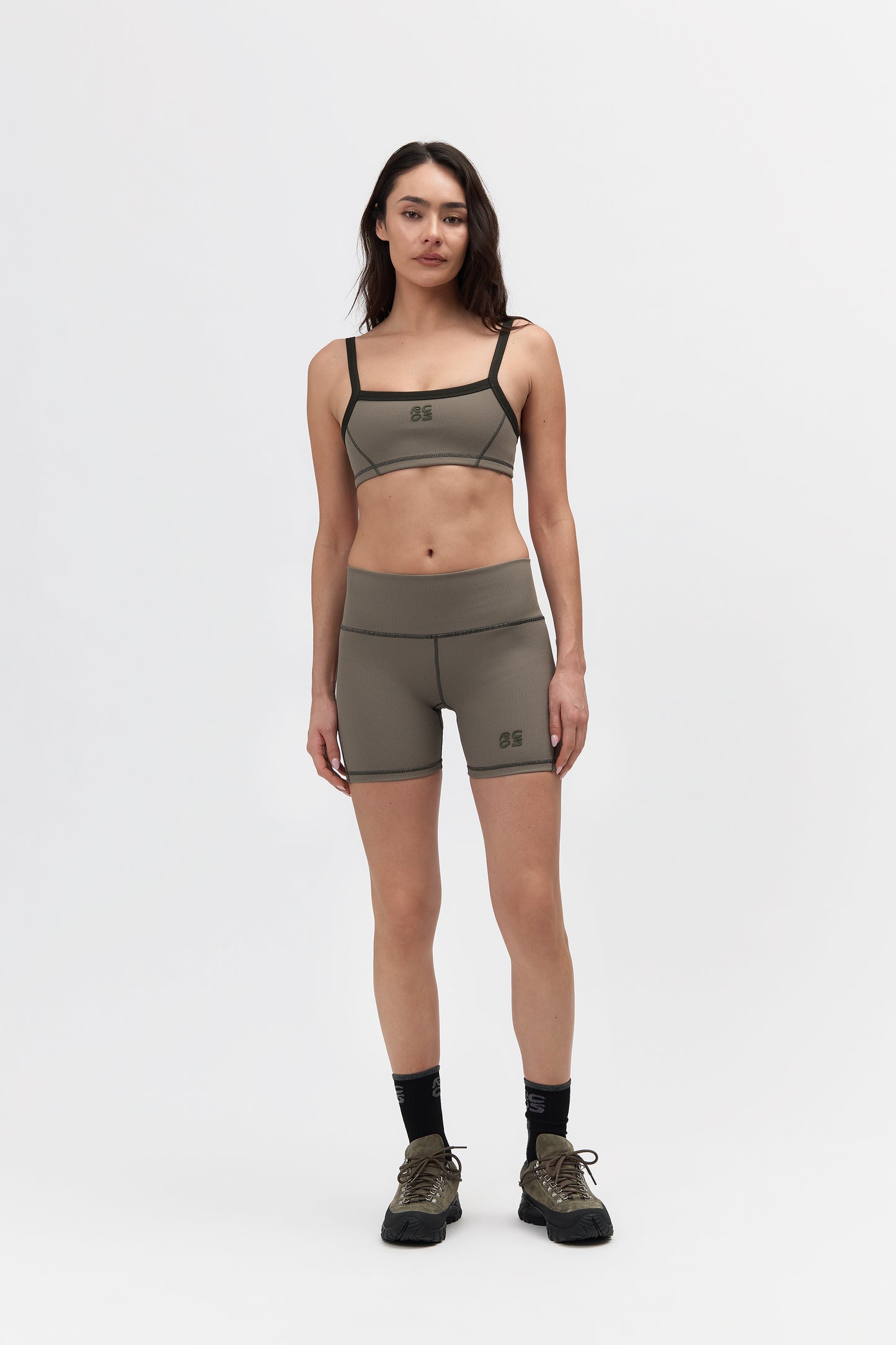 Trail Ribbed Short