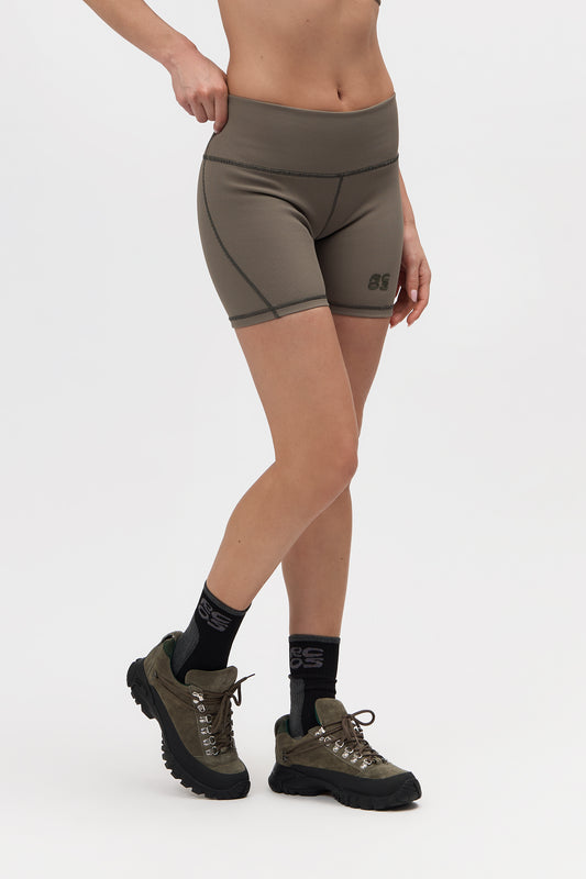 Trail Ribbed Short