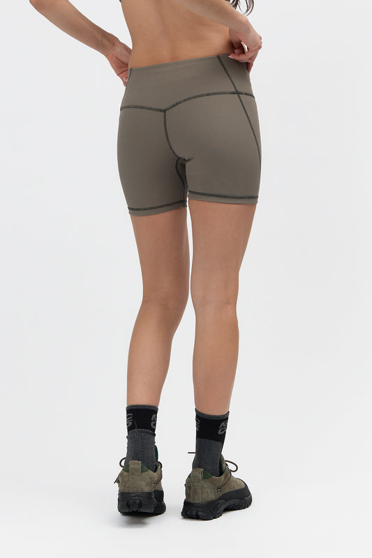 Trail Ribbed Short